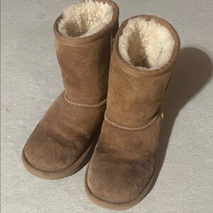 UGG Kids Tan Suede Boots Sz 1